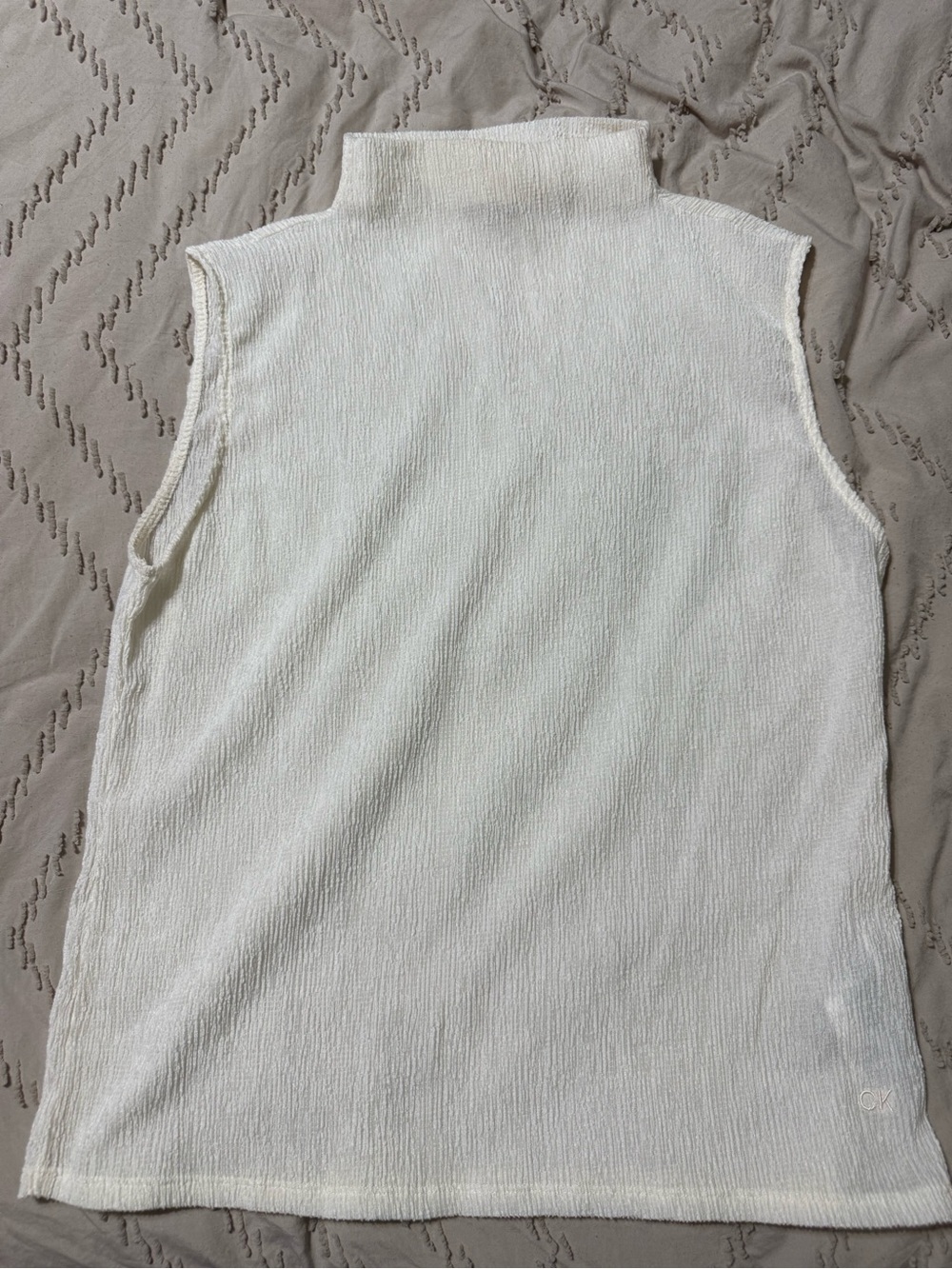 Sleeveless Turtleneck  Top - Ivory